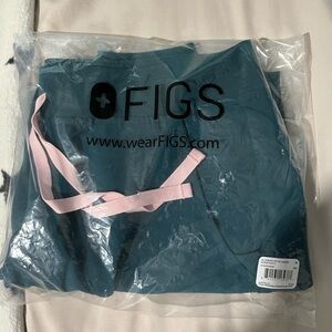 brand new Figs Caribbean Blue joggers M/P